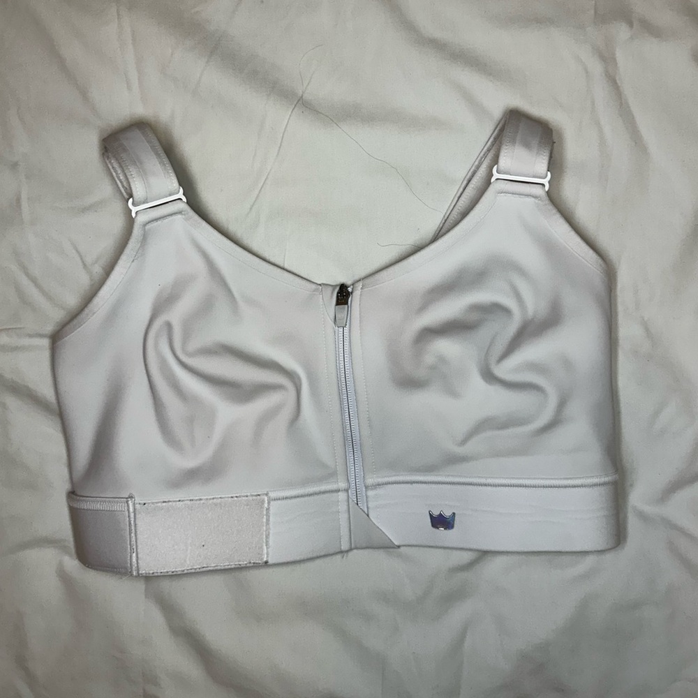 SHEFIT Flex White Zip Adjustable Sports Bra